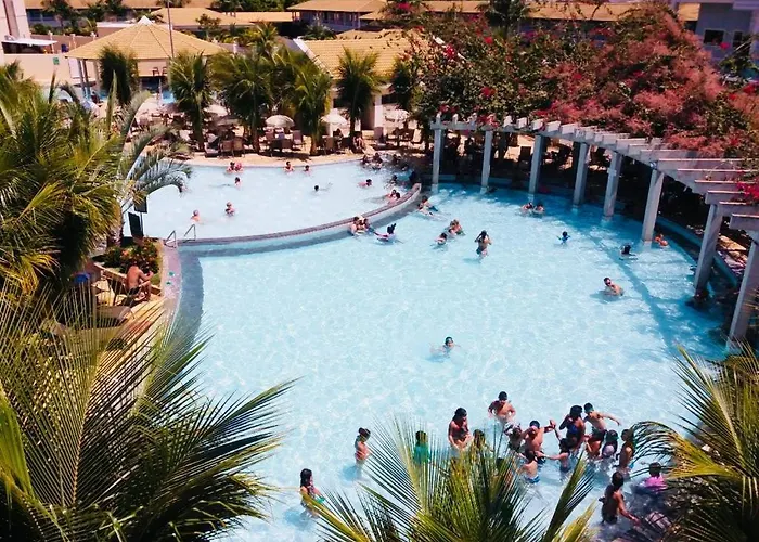 Lacqua Diroma Resort